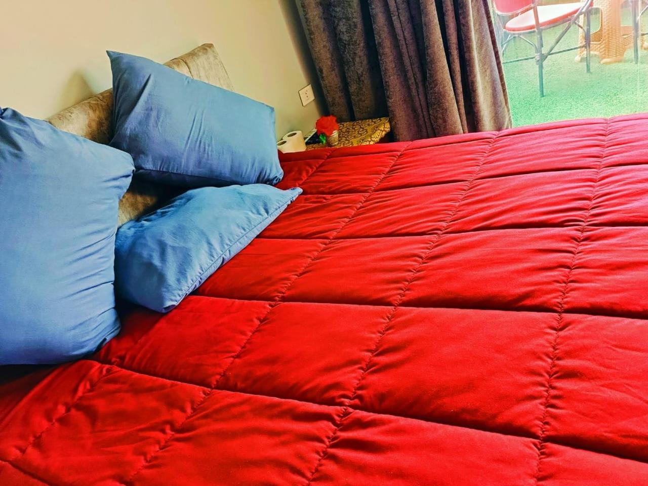 Fantastic Three Pyramids View 4* Cairo