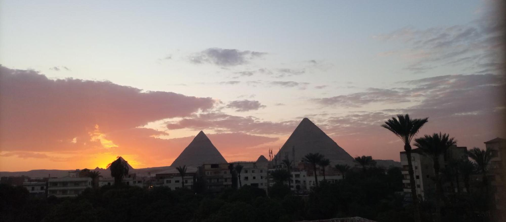 Hotel Fantastic Three Pyramids View Il Cairo