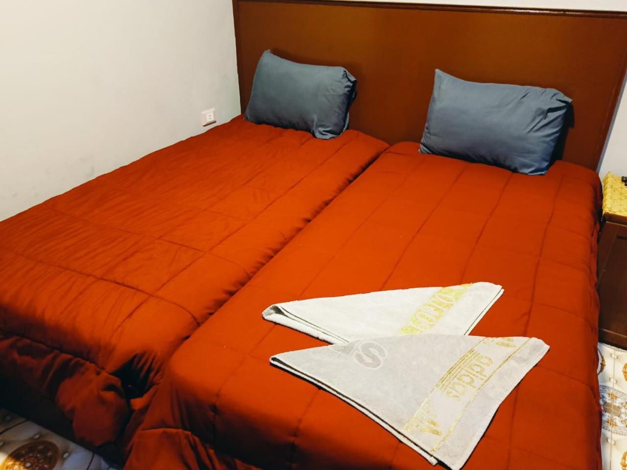 Hotel Fantastic Three Pyramids View 4*